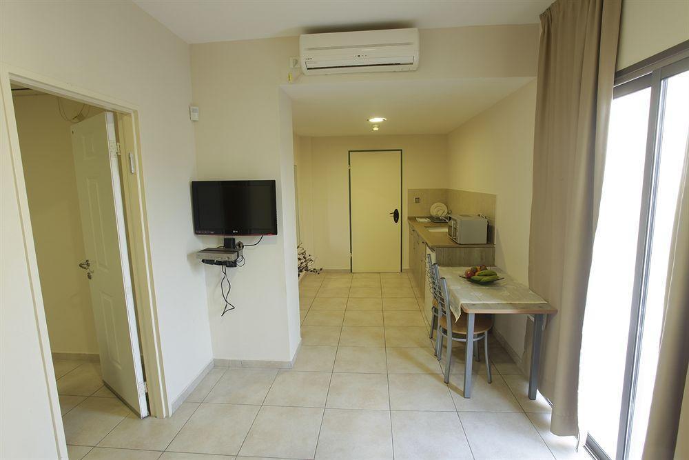 Hotel Tzabar 3*
